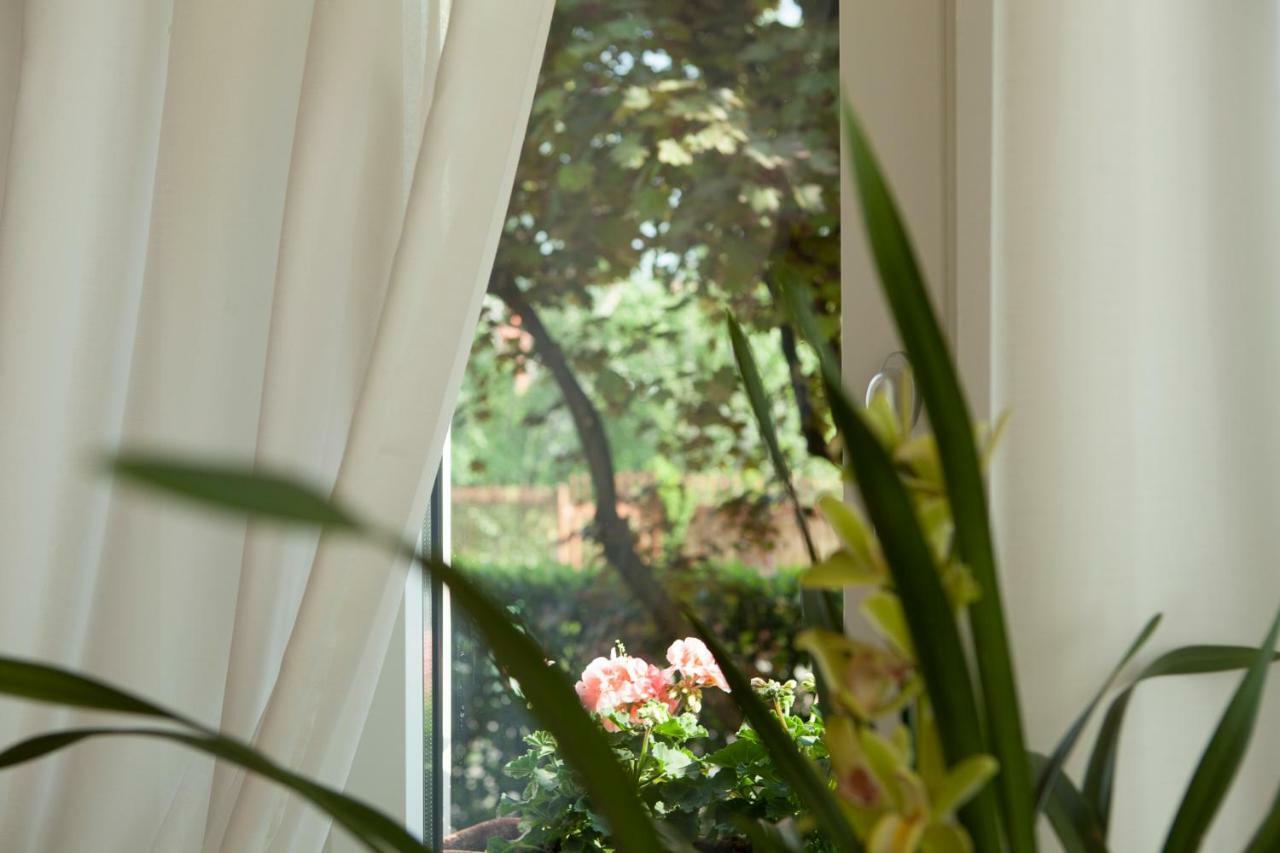 Parco Dell'Adige Rooms Верона Экстерьер фото